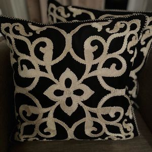 Two throw pillows….like new